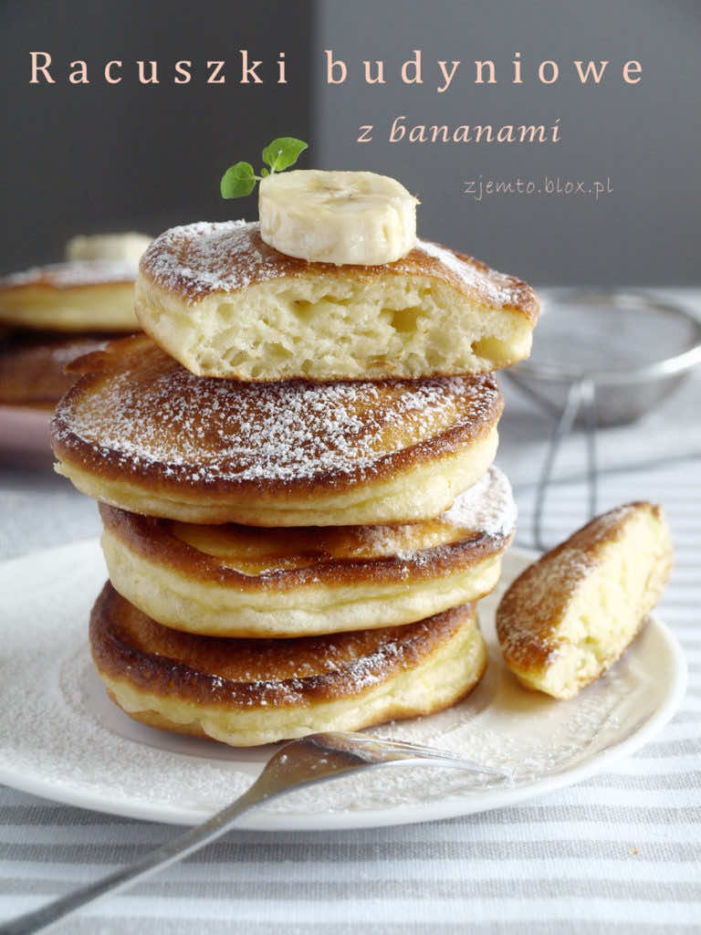 Racuszki budyniowe z bananami