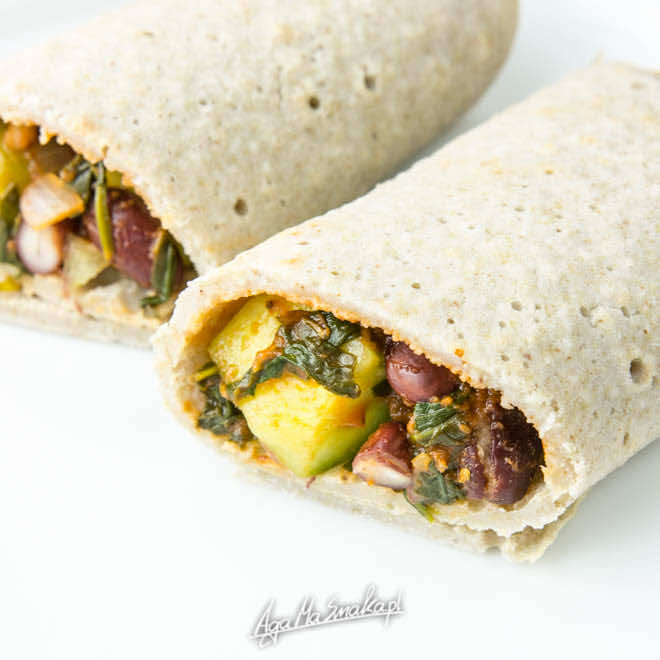 Domowa tortilla – jednoskładnikowe ciasto i pyszny farsz