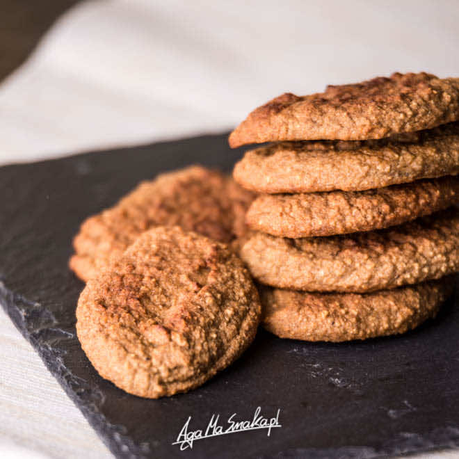 10 pomysłów na zdrowe przekąski do pracy i szkoły