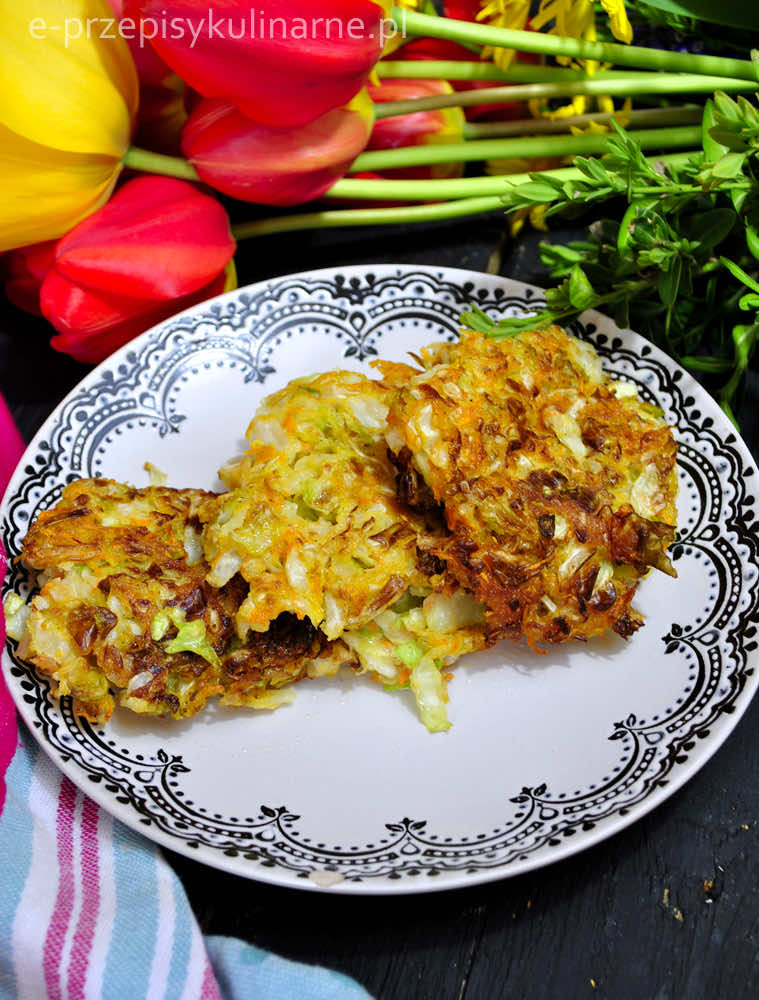 KOTLETY Z MŁODEJ KAPUSTY