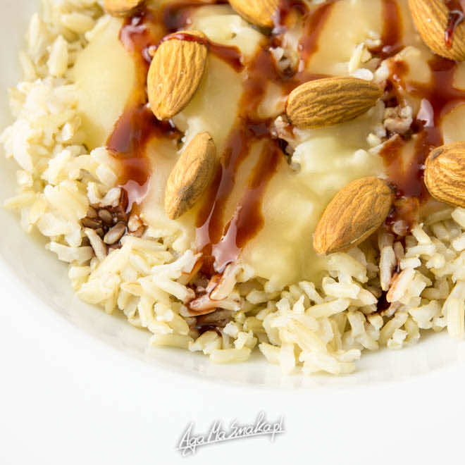 Prosty i pyszny śniadaniowy ryż. Spróbuj!