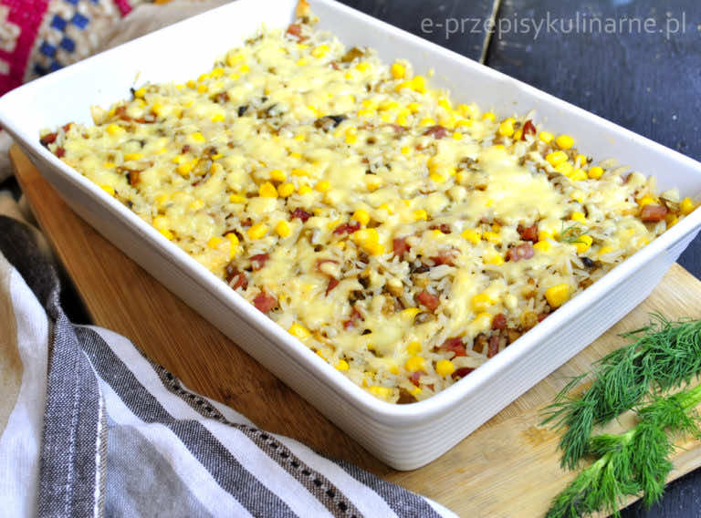 ZAPIEKANKA Z RYŻEM I KIEŁBASĄ