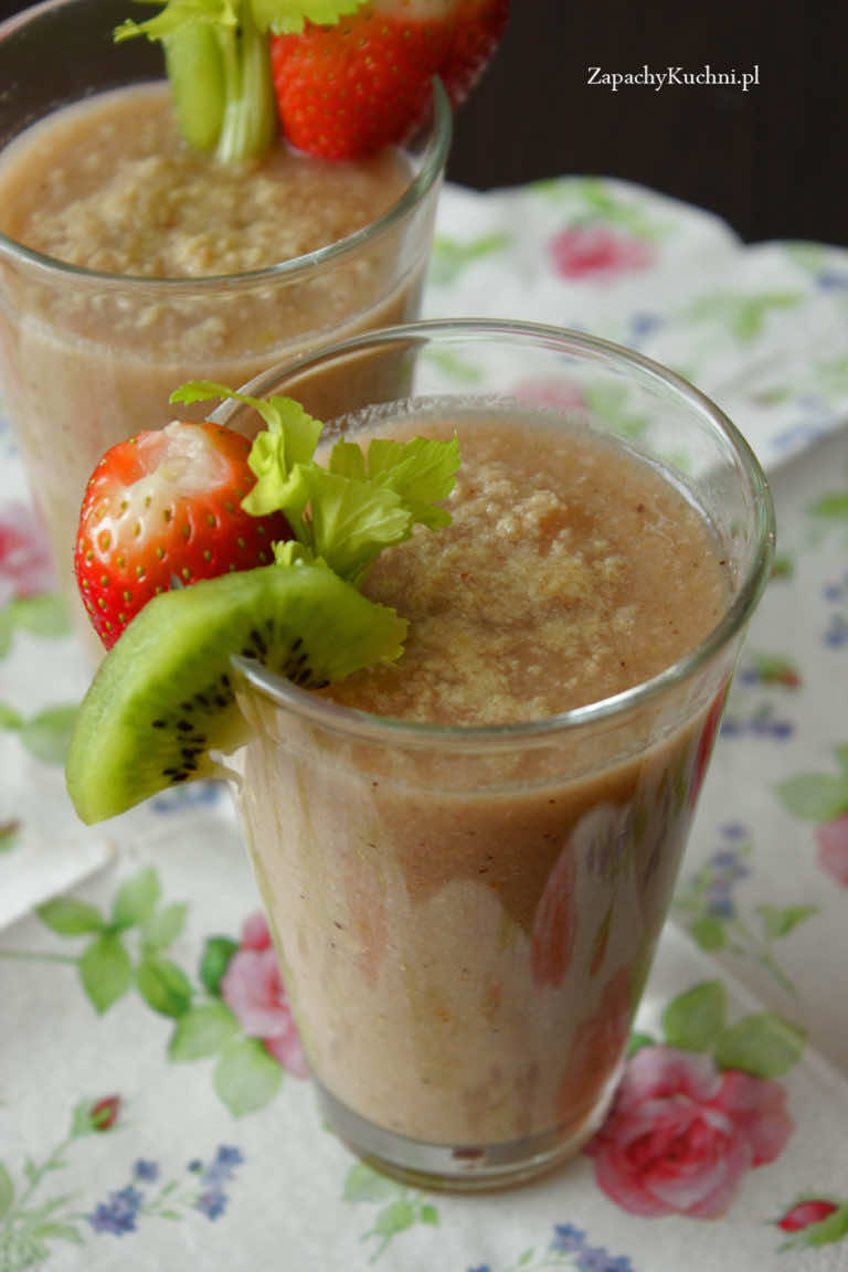 SMOOTHIE Z SELERA, TRUSKAWKI, GRUSZKI I KIWI- TYLKO 74 KCAL