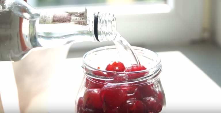 Przepis na nalewkę z wiśni