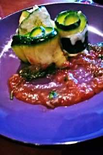 Sezonowe roladki z cukinii