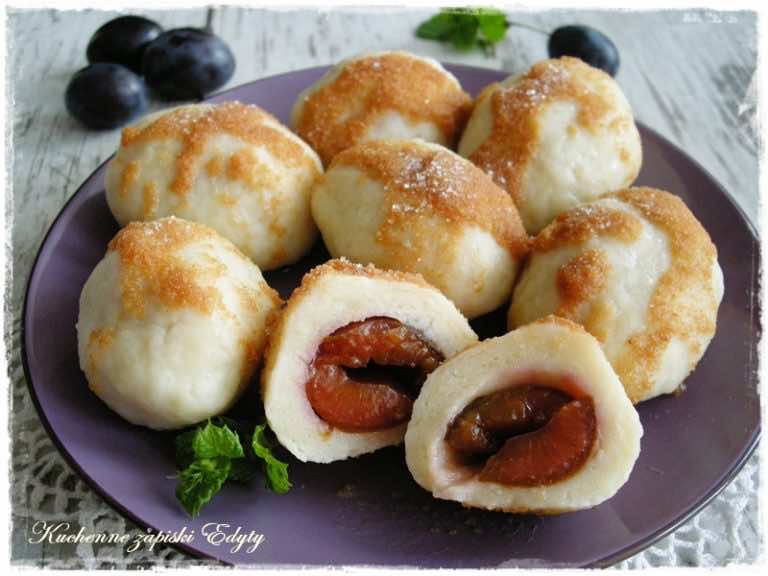 Knedle ziemniaczane ze śliwkami