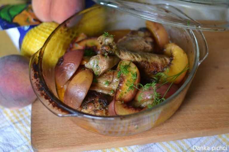 Kurczak z brzoskwiniami