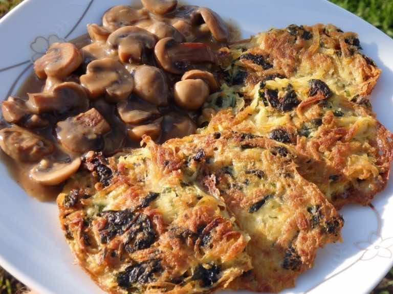 Placki ziemniaczane z jarmużem