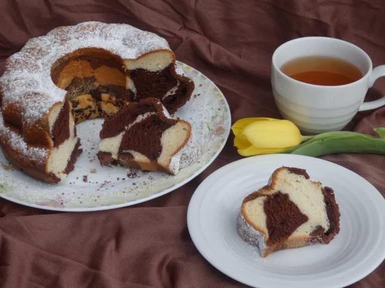 Babka marmurkowa na białkach