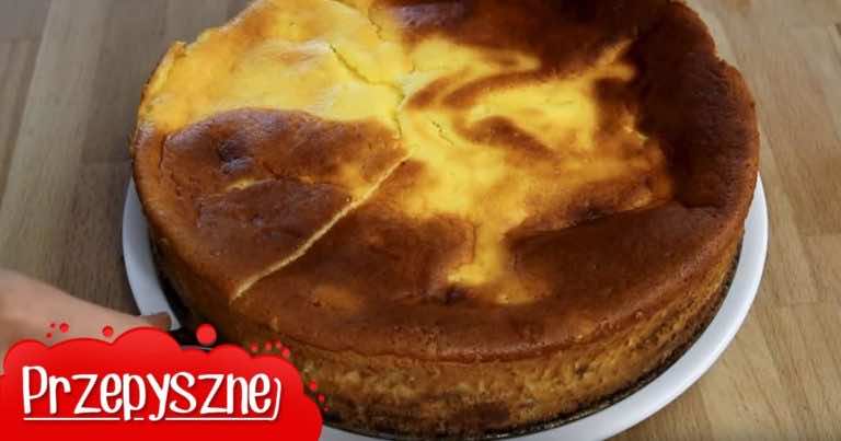 Pyszny sernik, który możesz jeść nawet na diecie! Smacznego :)