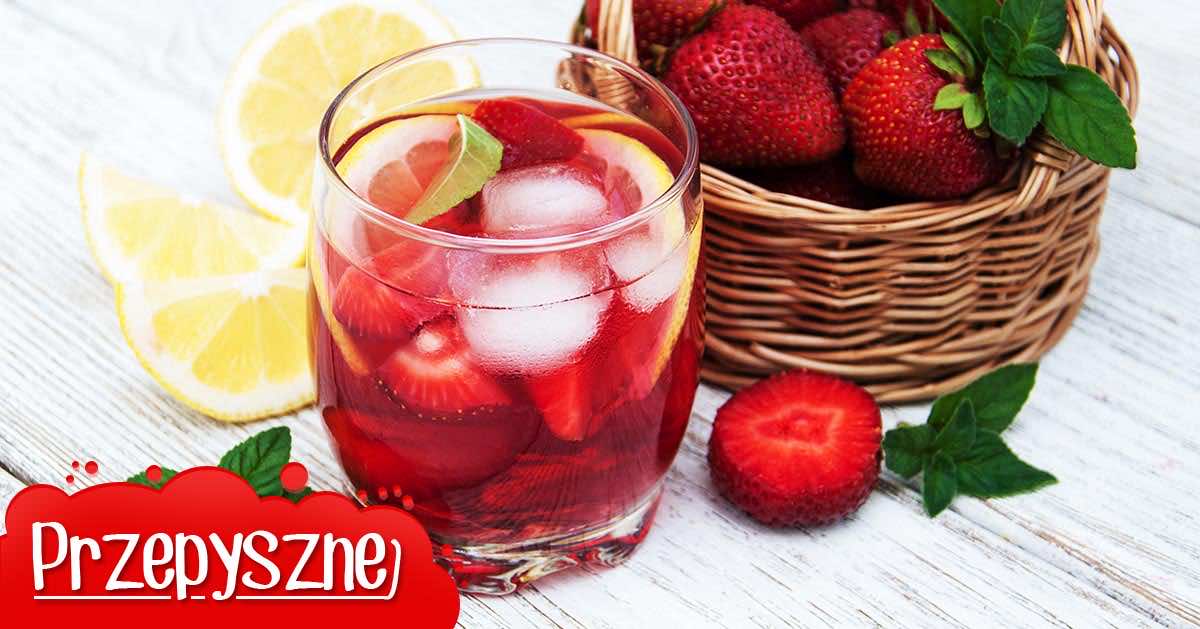 truskawkowe mojito z rumem lub bez alkoholu