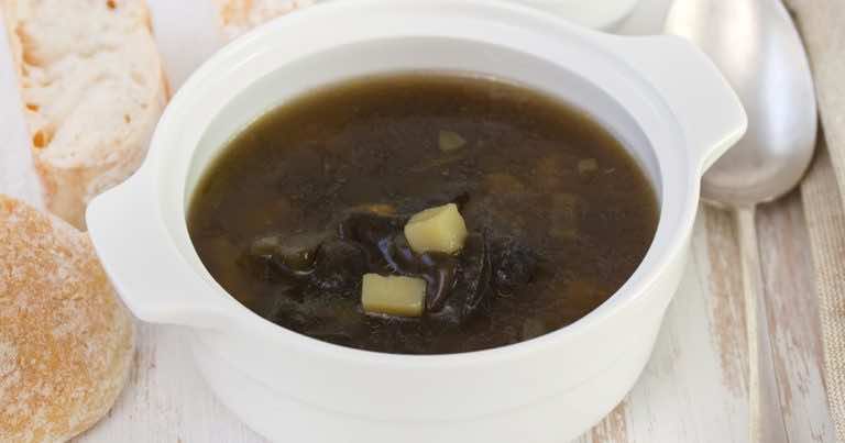 Zupa borowikowa – wypróbuj ten przepyszny przepis!