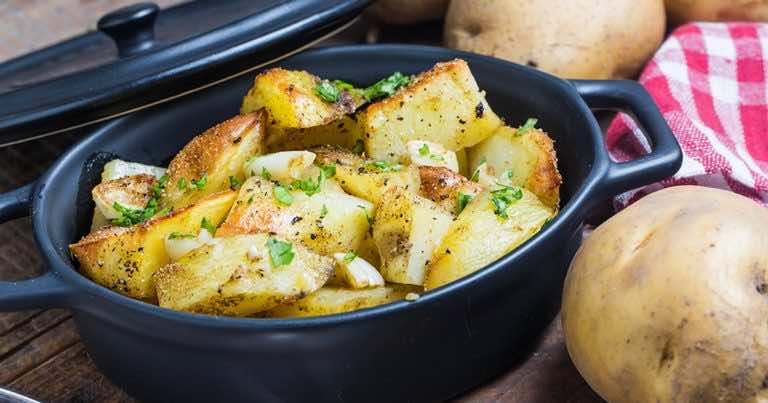 Ziemniaki pieczone z parmezanem i czosnkiem