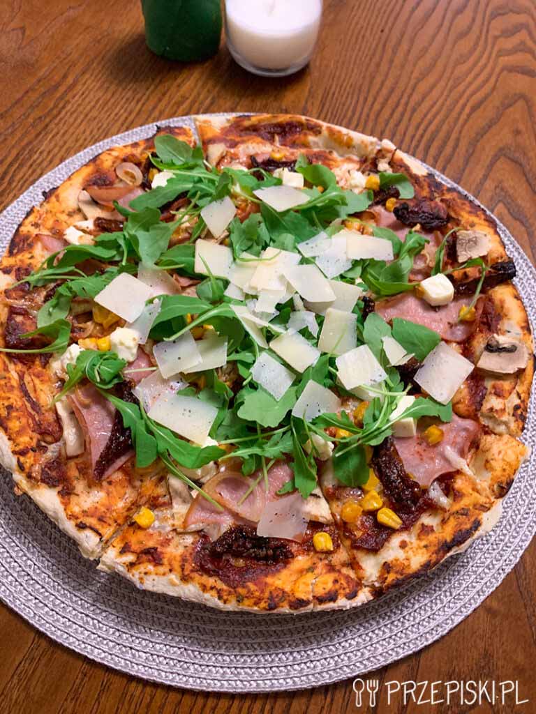 Domowa Pizza na Cienkim Cieście
