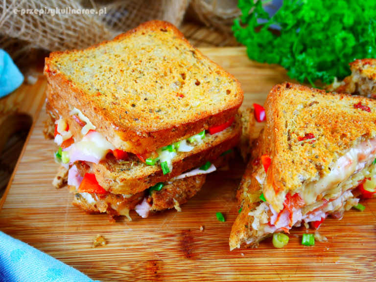 Tosty francuskie z piekarnika – śniadanie na wypasie