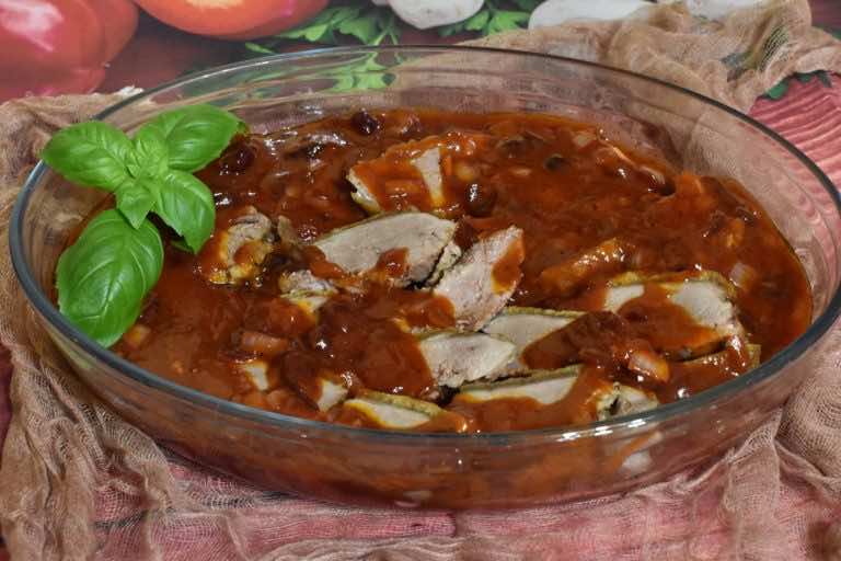 Świąteczna kaczka z żurawiną