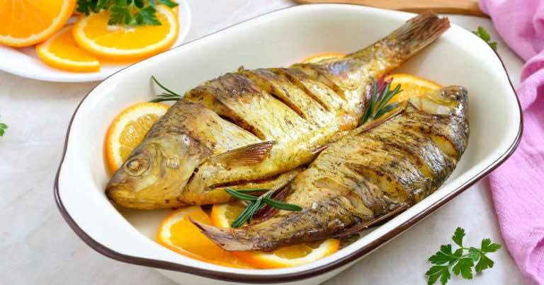 Karp pieczony w pomarańczach na Wigilię