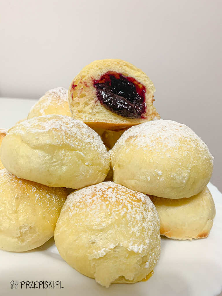 Pączki Bez Smażenia z Marmoladą