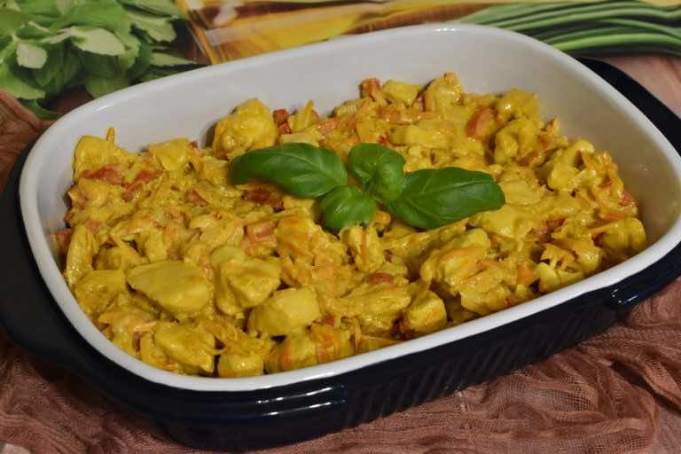 Potrawka z kurczaka z kurkumą