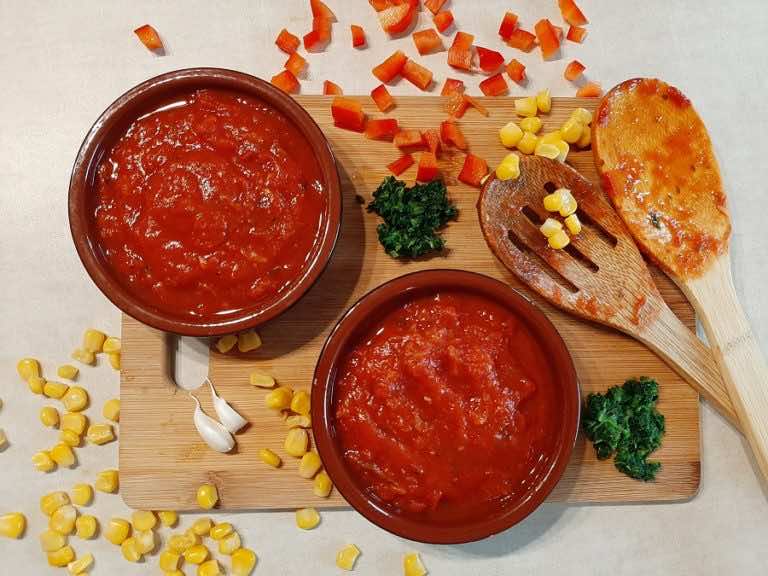 Sos pomidorowy do pizzy