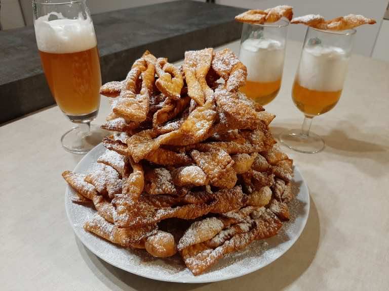 Szybkie faworki na piwie