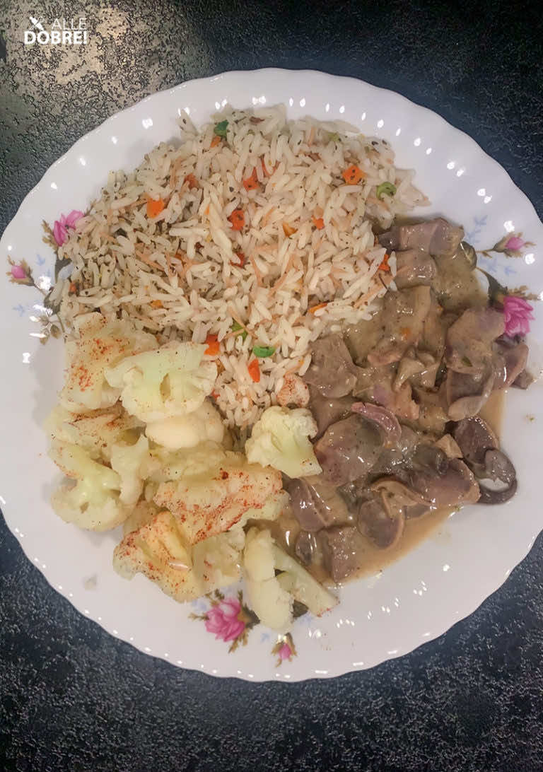 Żołądki w sosie śmietanowym