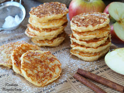 Jogurtowe racuchy z jabłkami