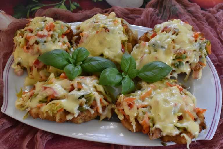 Schabowe z młodą kapustką