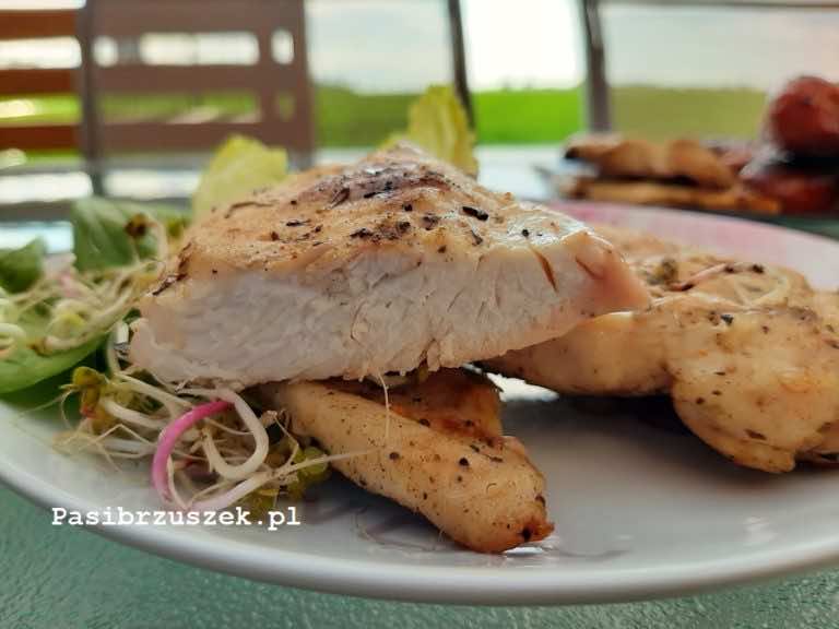 Ziołowa marynata do kurczaka na grilla