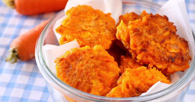 Przepis na placuszki z marchewki