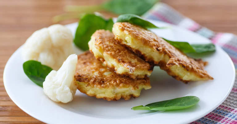 Przepis na placuszki z kalafiora