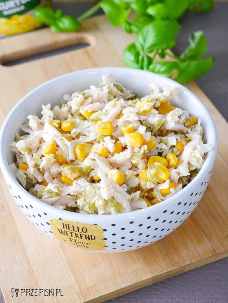 Sałatka z Ogórkiem Konserwowym