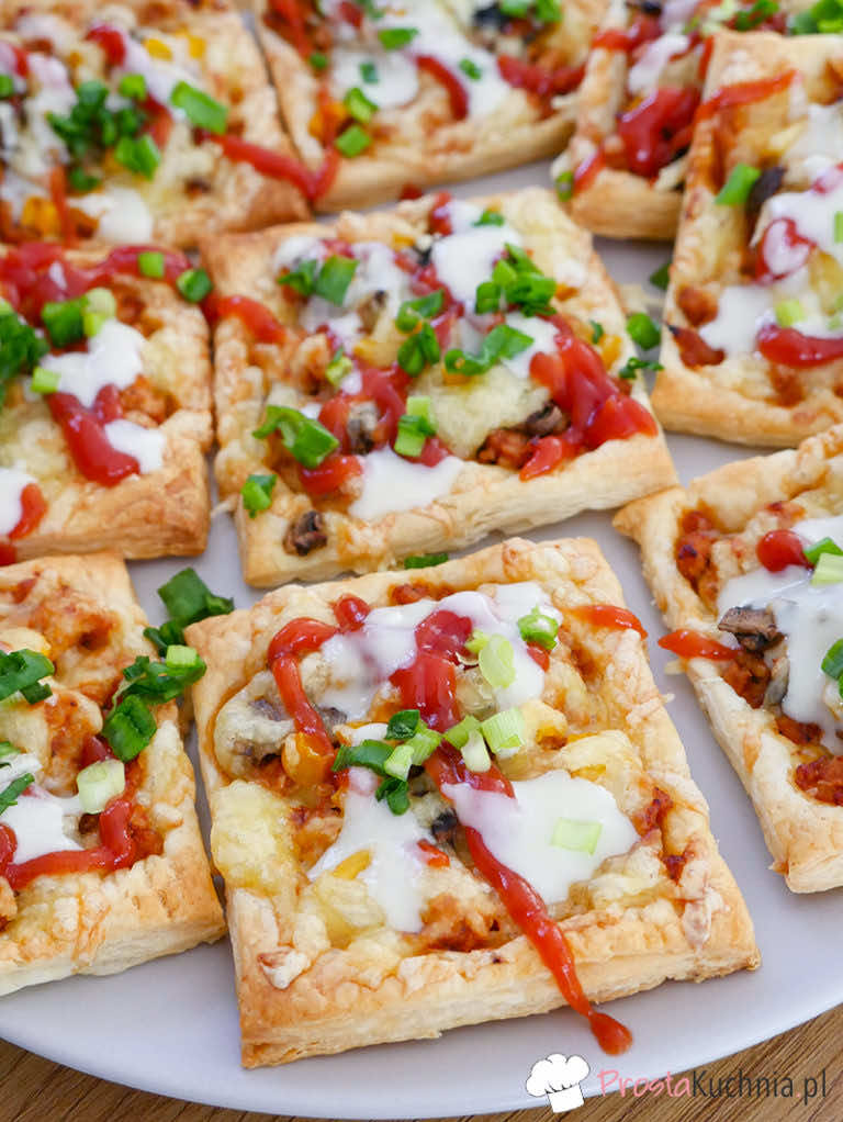 Francuskie zapiekanki z mięsem mielonym