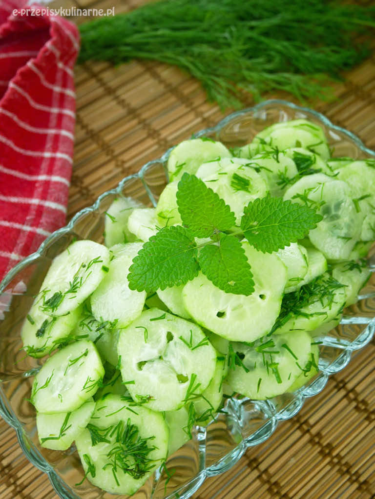 Mizeria po kaszubsku słodko-kwaśna – doskonała do obiadu