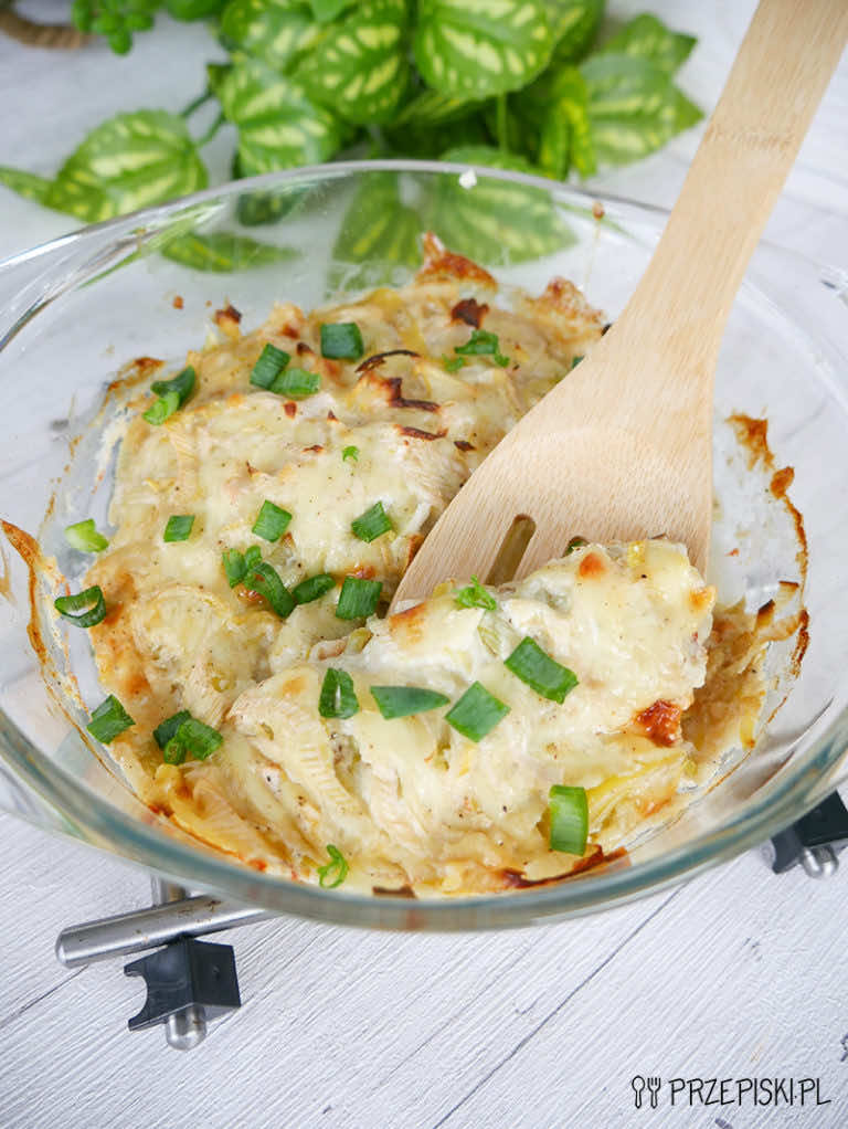 Kurczak zapiekany w porach