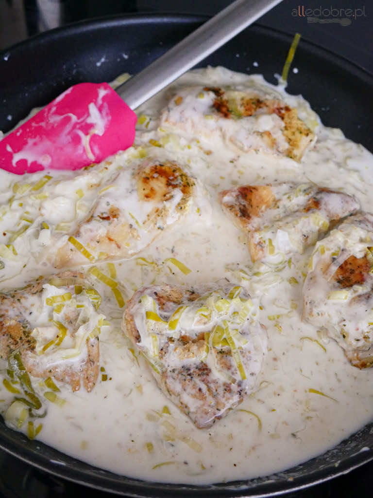 Kurczak w sosie porowym