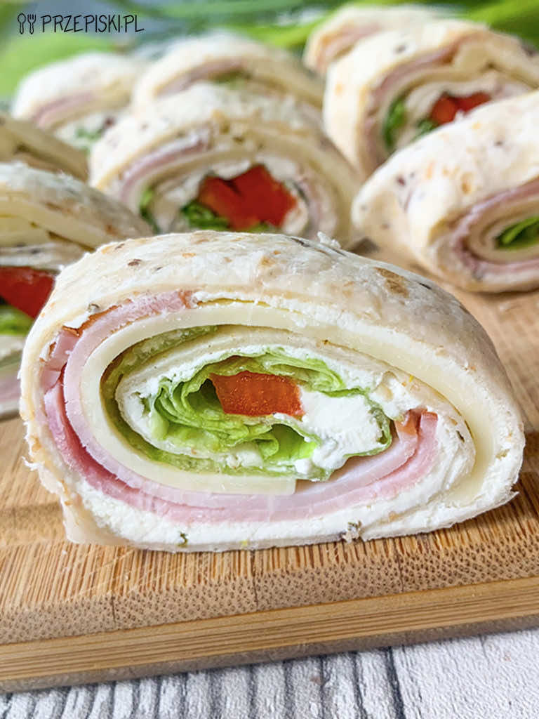 Imprezowe roladki z tortilli