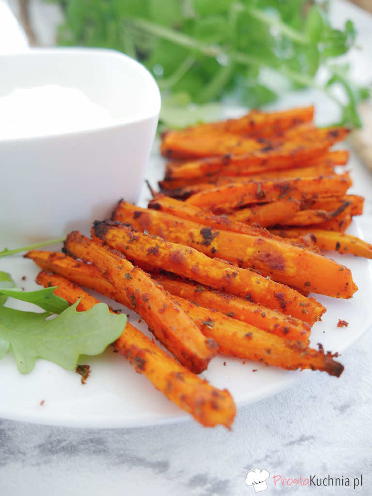 Pieczone frytki z marchewki