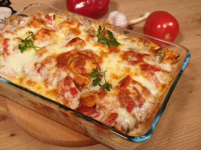 Zapiekanka makaronowa