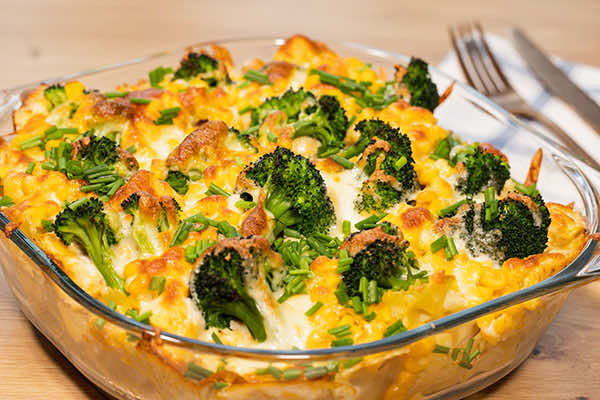Zapiekanka makaronowa z brokułem