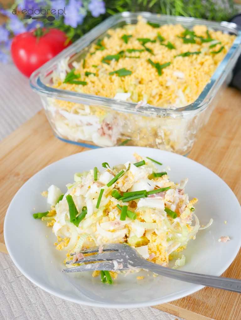 Sałatka z jajkiem i porem