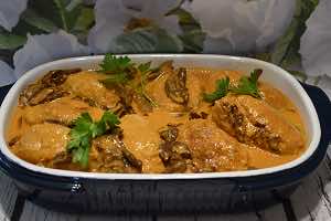 Mielone z warzywami w aromatycznym sosie