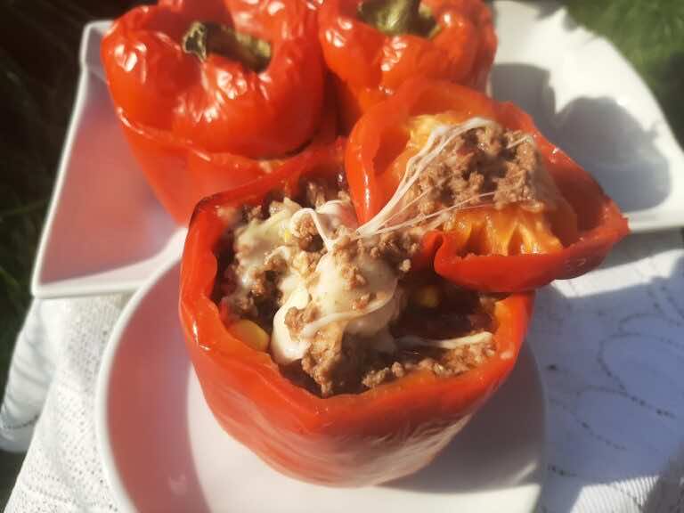 Papryka faszerowana mięsem mielonym