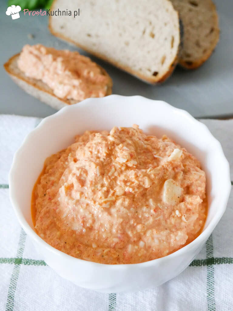 Paprykowa pasta na kanapki