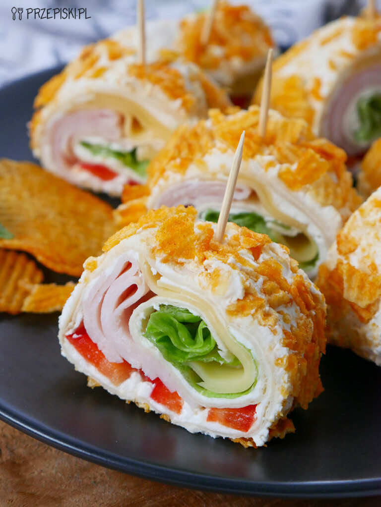 Roladki z tortilli w chipsach