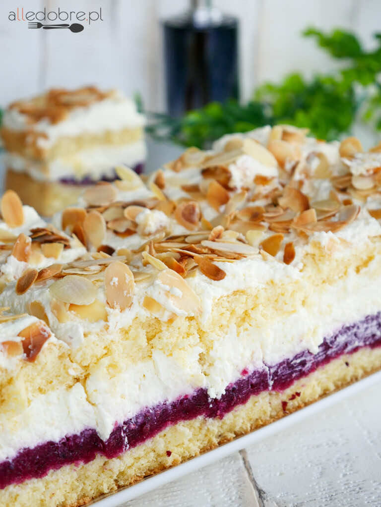 Pyszne ciasto śmietankowe