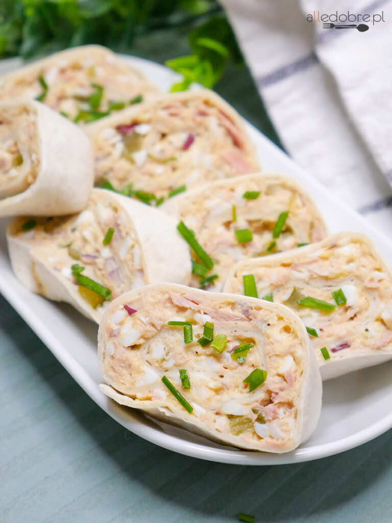 Imprezowe roladki z tuńczykiem