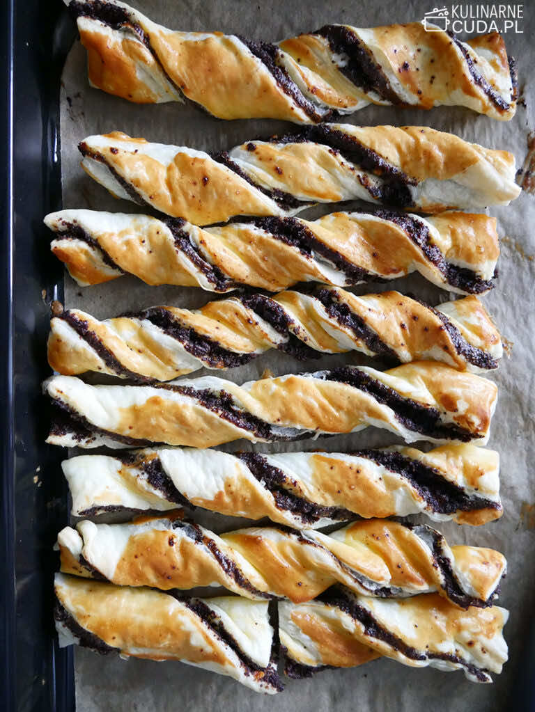 Zawijaki makowe z ciasta francuskiego