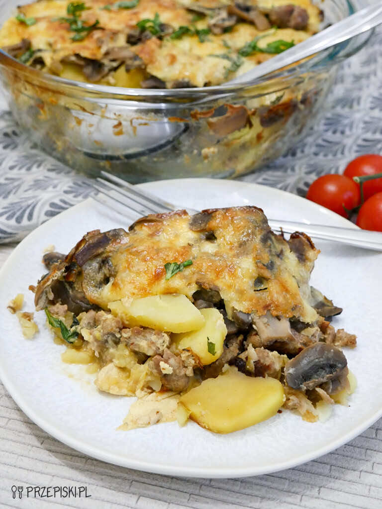 Zapiekanka ziemniaczana z mięsem mielonym
