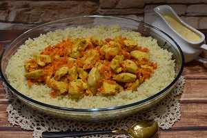 Kurczak z ryżem i warzywami